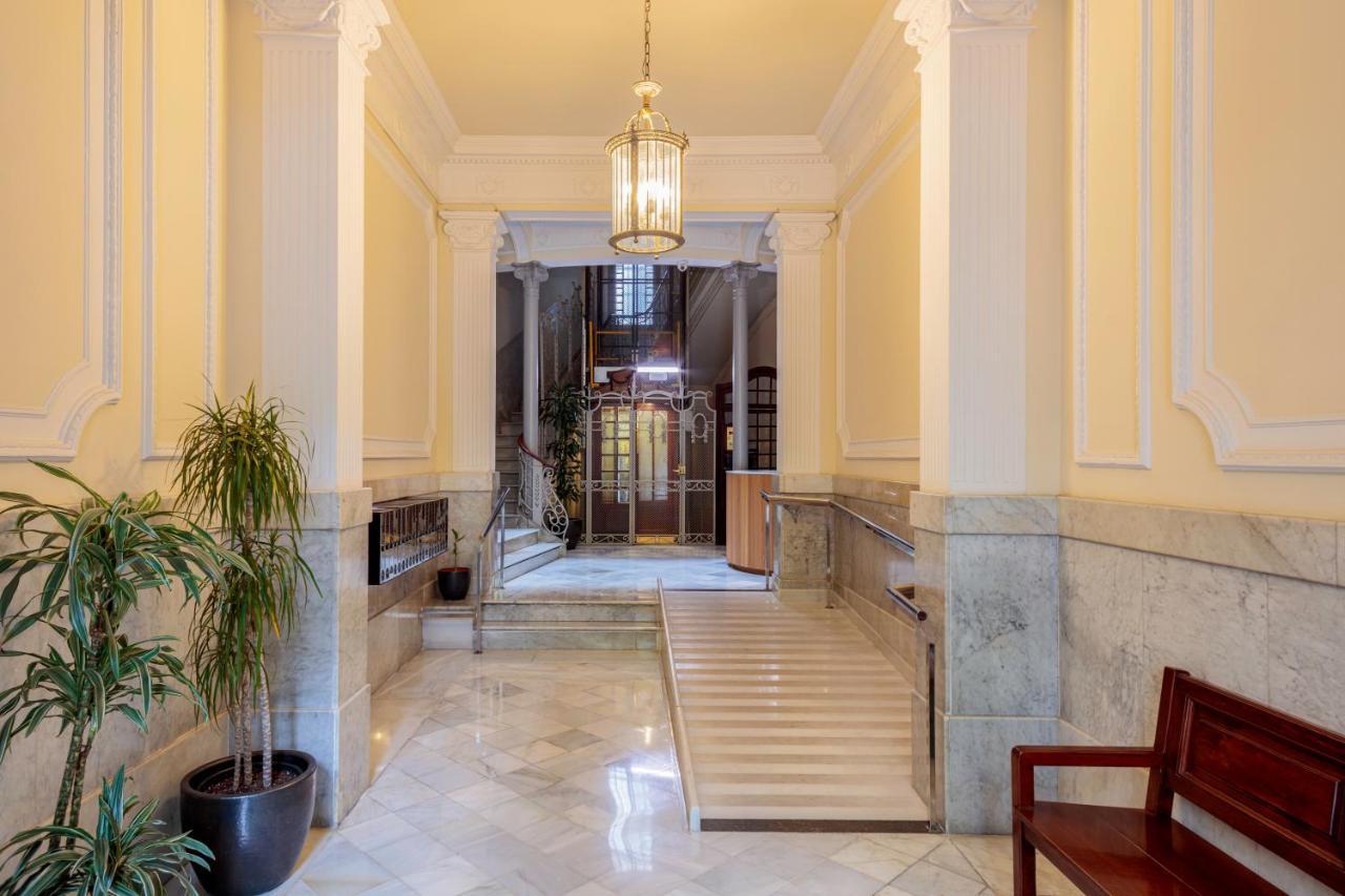 The Gaudi Suites II Barcelona Kültér fotó